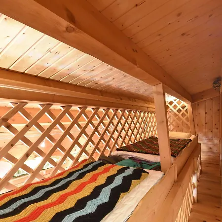 Σαλέ Cozy Chalet In With Garden Thiéfosse