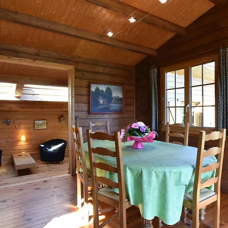 Cozy Chalet In With Garden