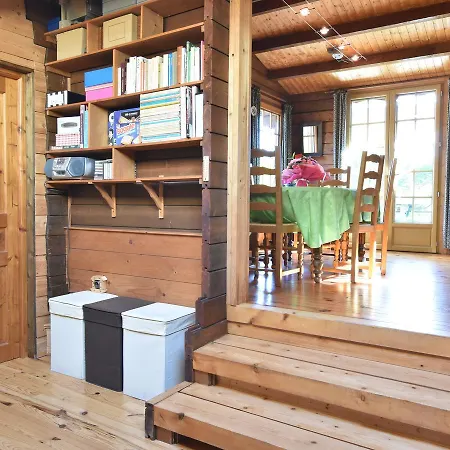 Cozy Chalet In With Garden Thiéfosse
