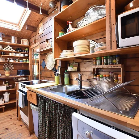 Cozy Chalet In With Garden Thiéfosse