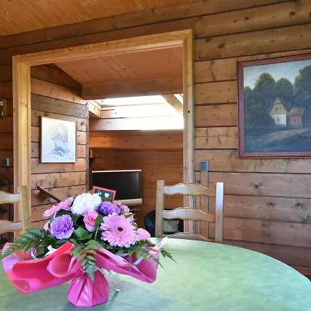 Σαλέ Cozy Chalet In With Garden Thiéfosse